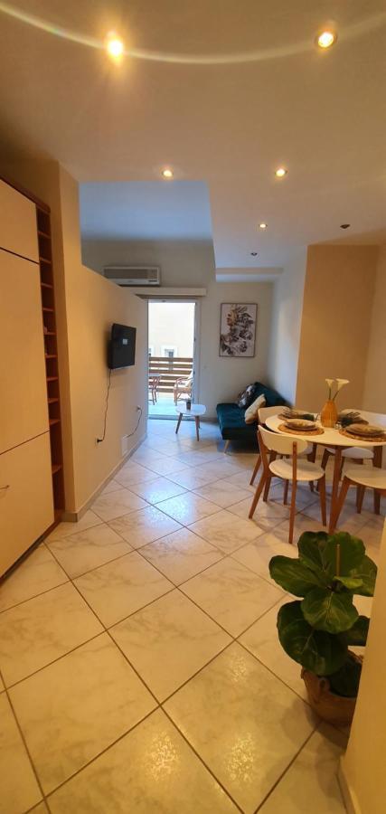 Kanoni Apartmán